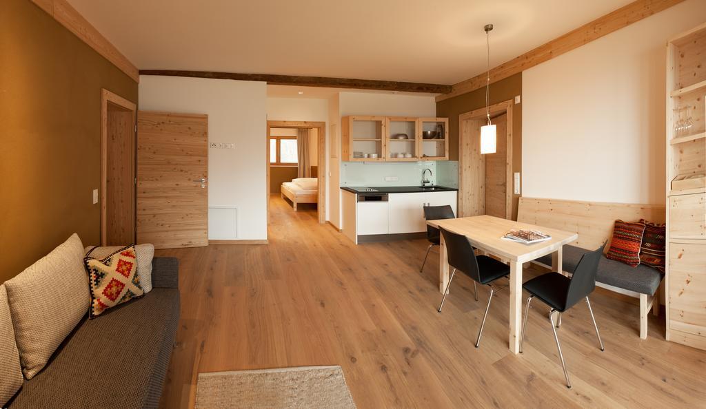 Der Weber - Haus Der Zukunft Apartment Hermagor-Pressegger See Bagian luar foto