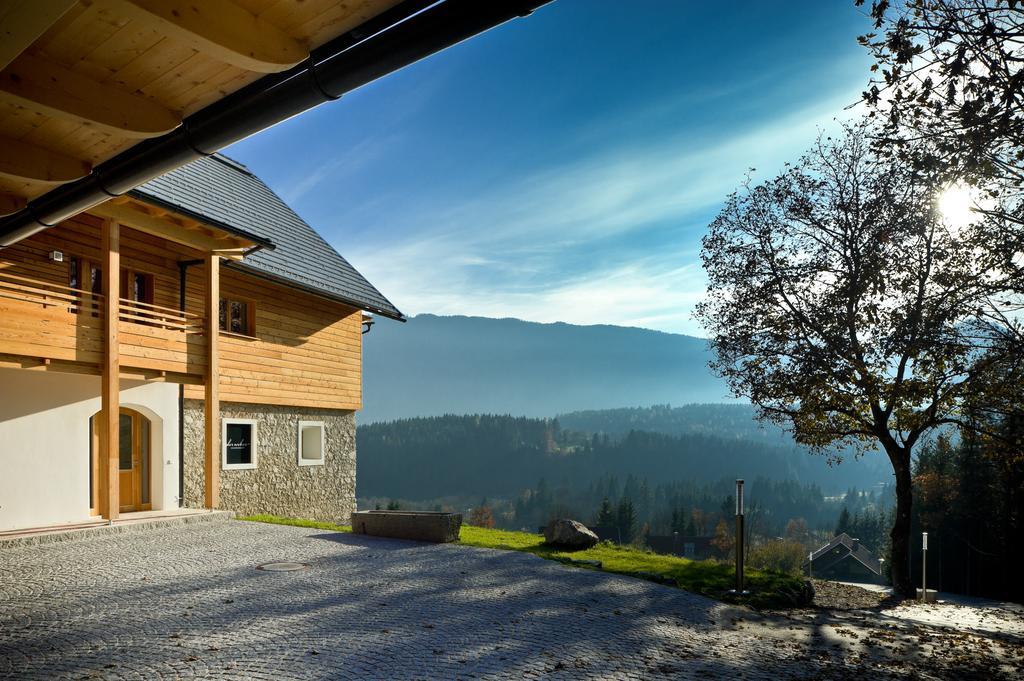 Der Weber - Haus Der Zukunft Apartment Hermagor-Pressegger See Bagian luar foto